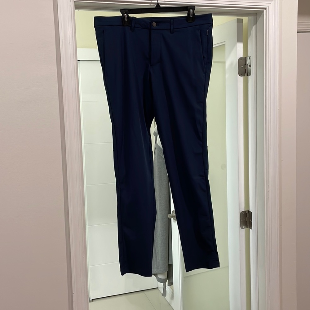 Size 36x30 Skinny Commission Pant by Lululemon